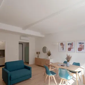 https://noah-charme.it-romehotels.com